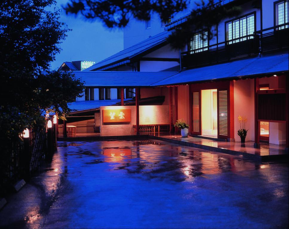 คุซัตสุออนเซ็นโบอัน Hotel คุซาสึ ภายนอก รูปภาพ